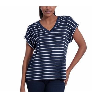 Jessica Simpson Ladies Soft Knit Top New